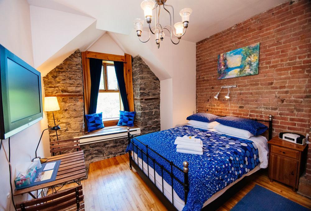 Gite University Bed And Breakfast Монреаль Экстерьер фото